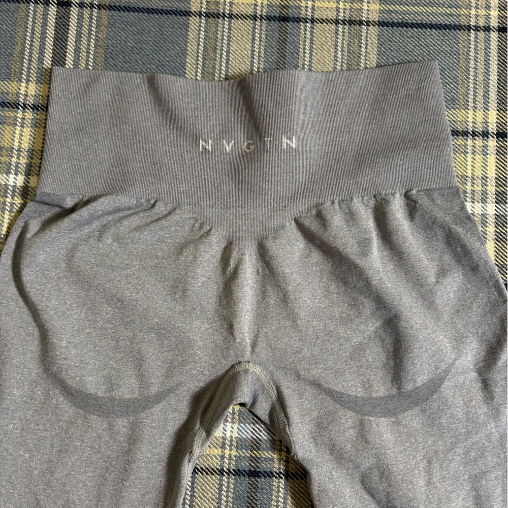 Nvgtn seamless contour leggings gray